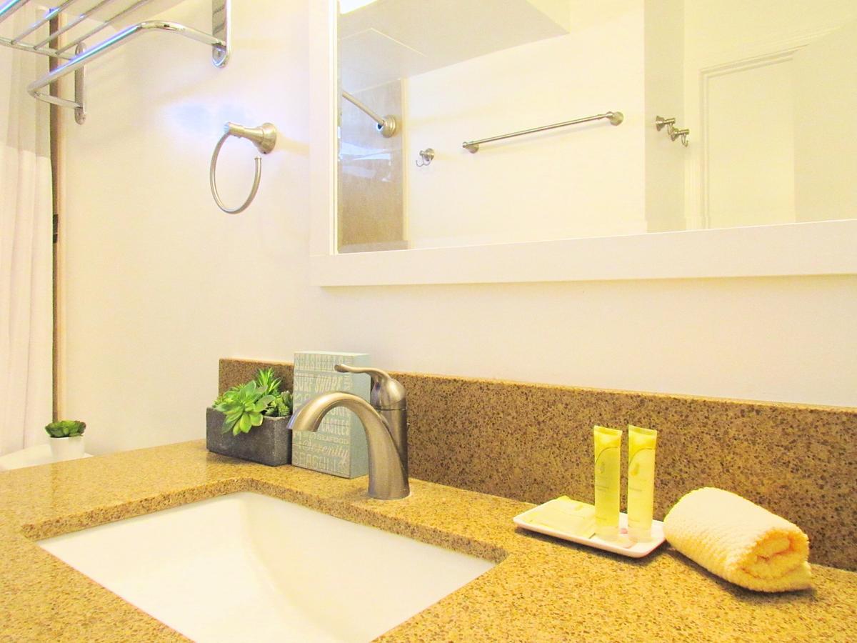 Appartement Waikiki Banyan Ocean View à Oahu Extérieur photo