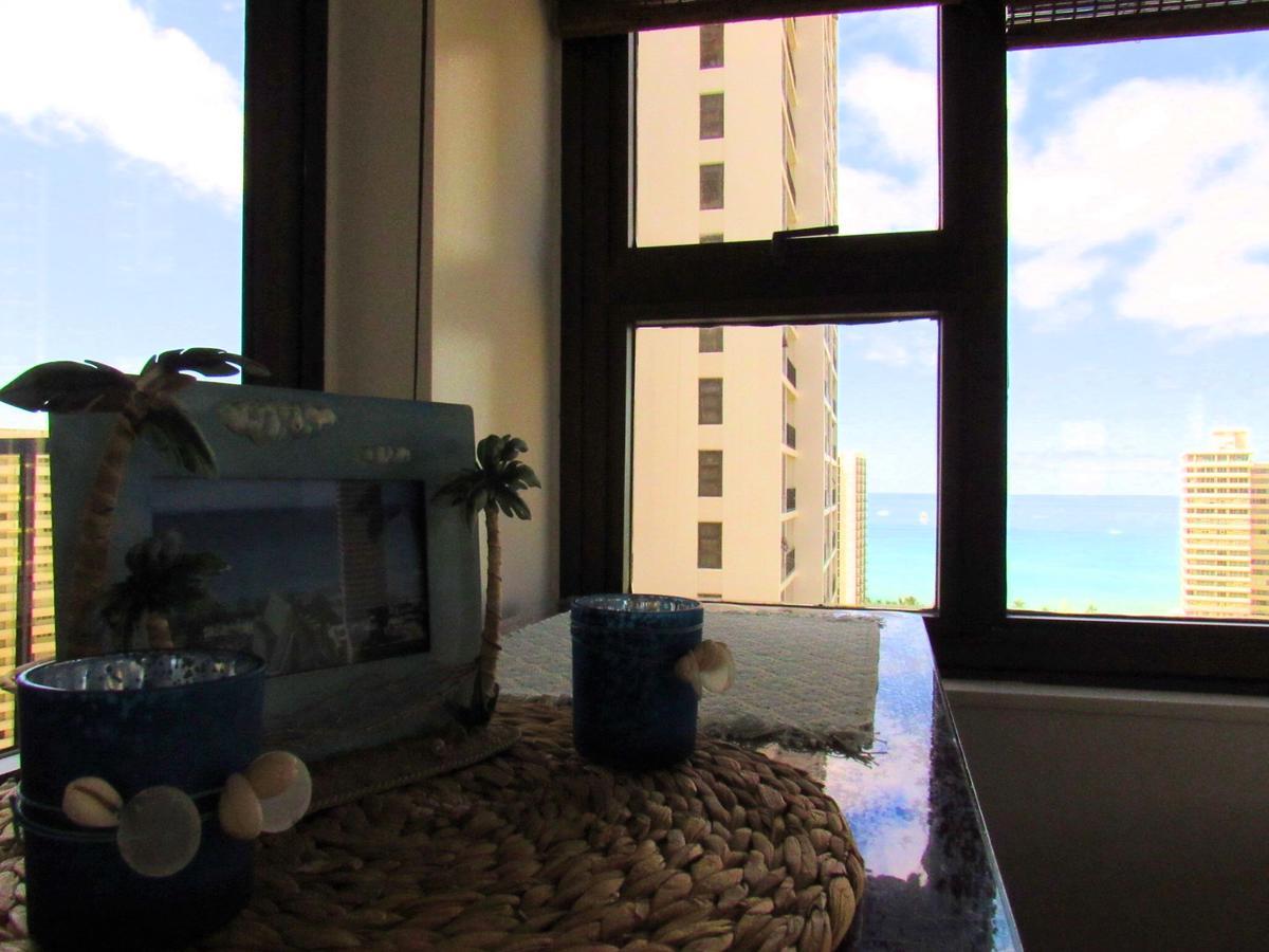 Appartement Waikiki Banyan Ocean View à Oahu Extérieur photo